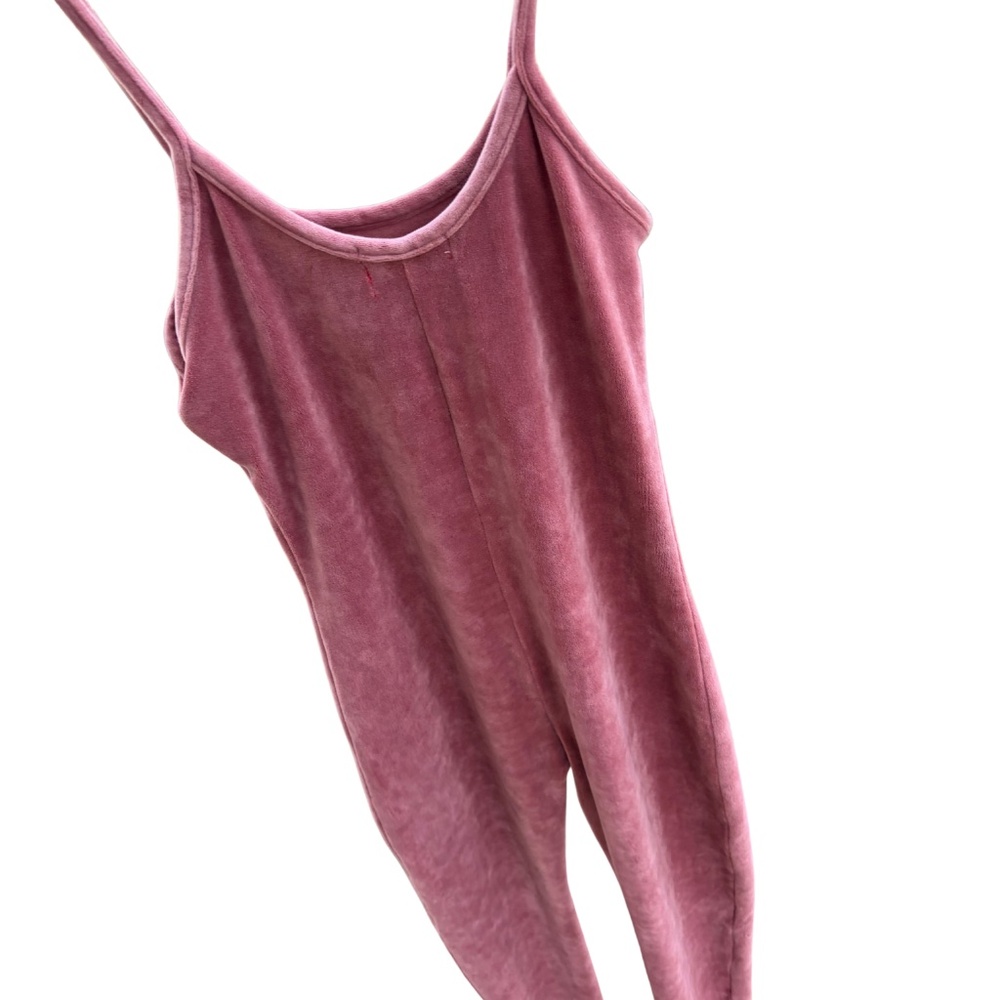 ✨ Roma Dusty Rose Velvet Lounge Jumpsuit – Size M ✨